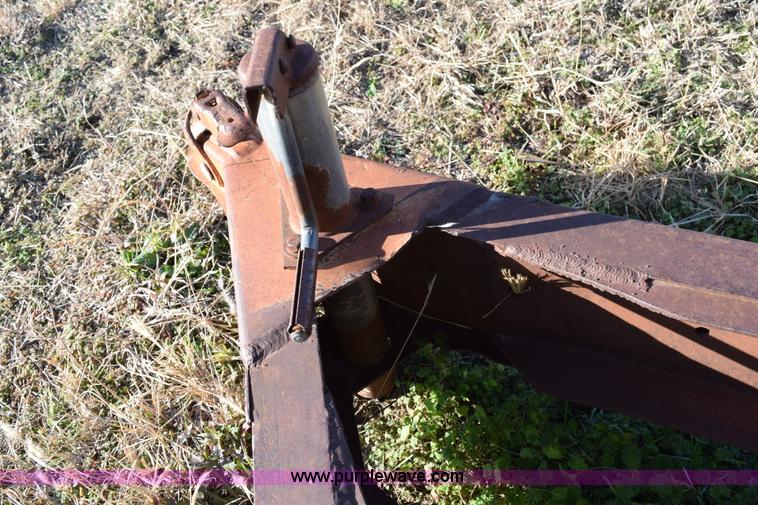 image for item I8581 Pickup bed trailer