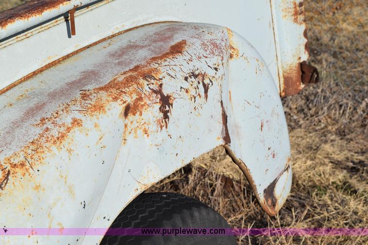 image for item I8581 Pickup bed trailer