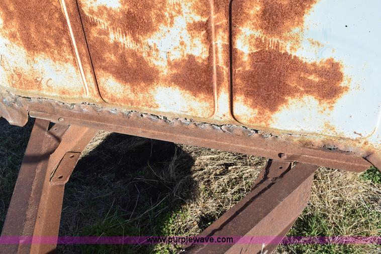 image for item I8581 Pickup bed trailer