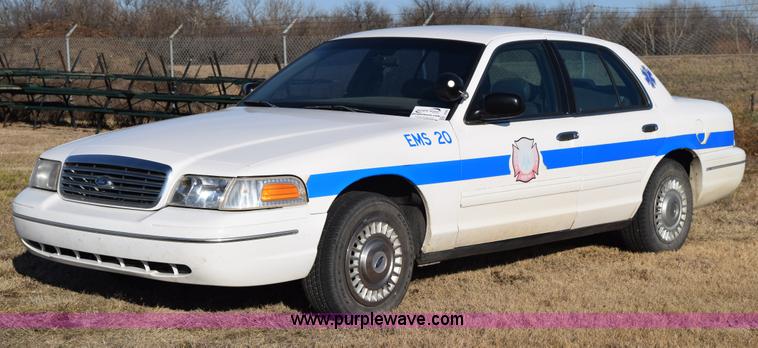 image for item I8582 1998 Ford Crown Victoria Police Interceptor