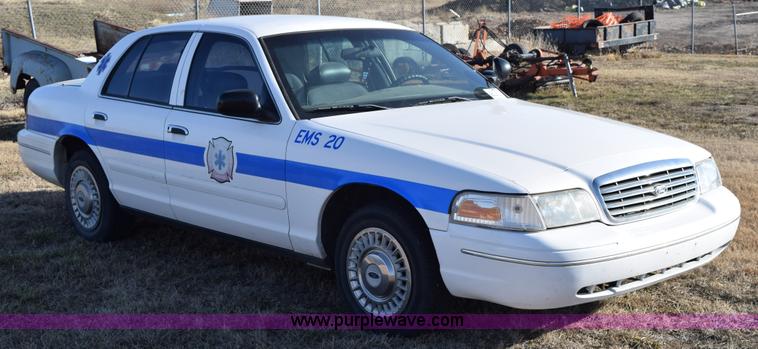 image for item I8582 1998 Ford Crown Victoria Police Interceptor