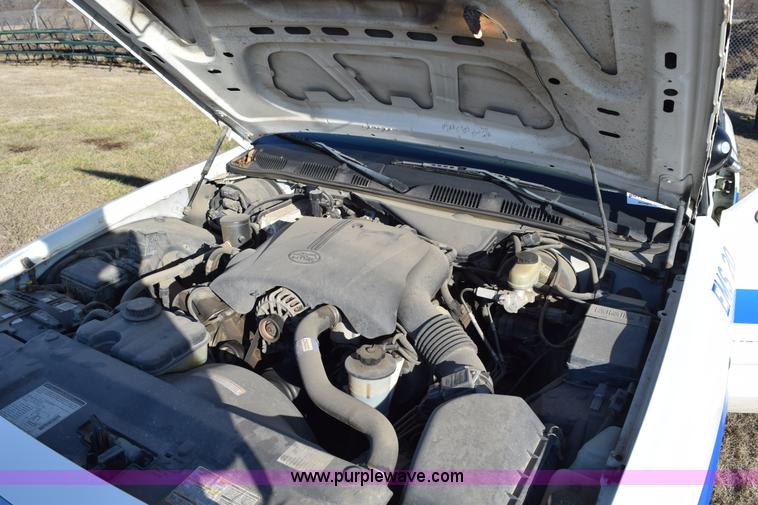 image for item I8582 1998 Ford Crown Victoria Police Interceptor