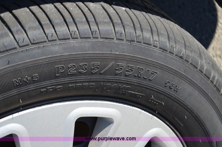 image for item I8695 2007 Ford Crown Victoria Police Interceptor