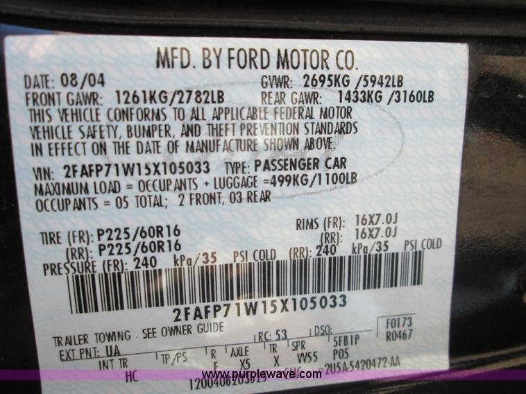 image for item I8696 2005 Ford Crown Victoria Police Interceptor