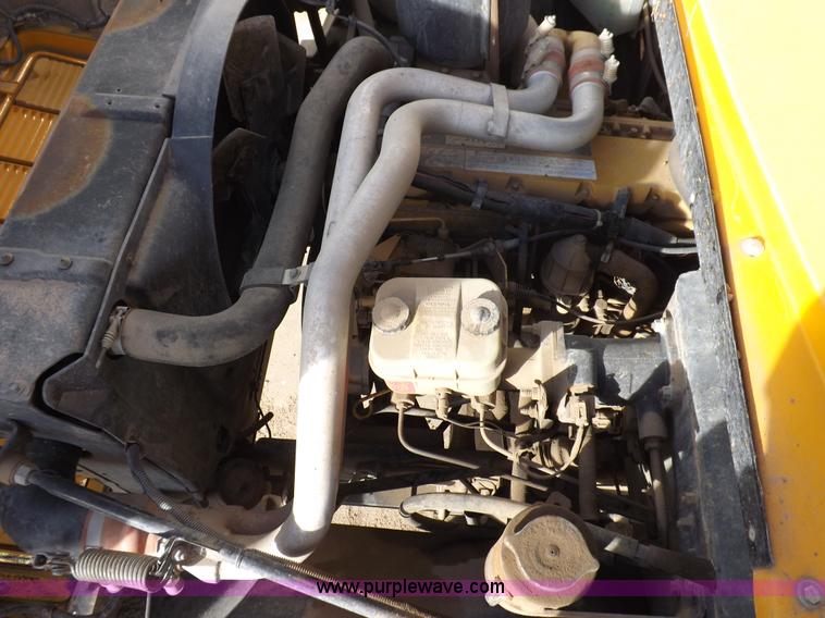 image for item K3017 1996 Chevrolet B7 Blue Bird school bus