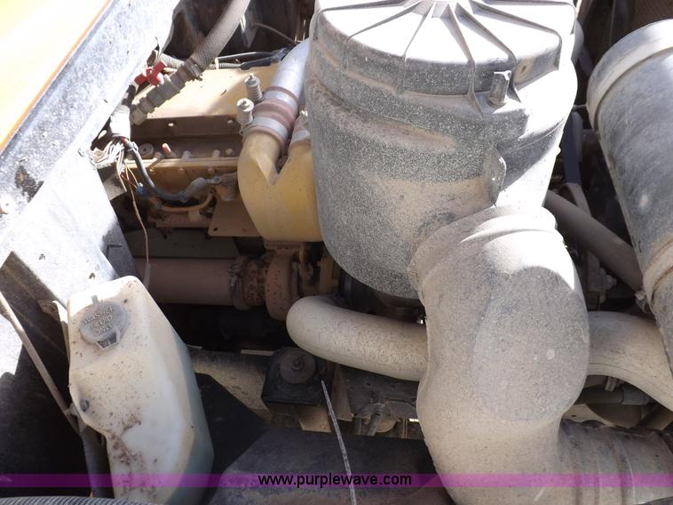 image for item K3017 1996 Chevrolet B7 Blue Bird school bus