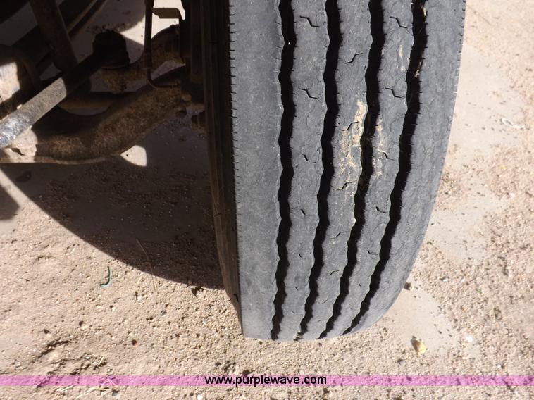 image for item K3017 1996 Chevrolet B7 Blue Bird school bus