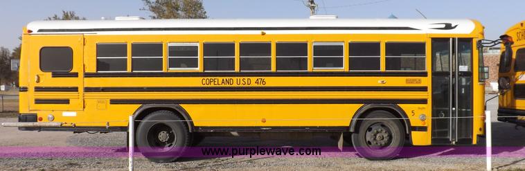 image for item K3018 2004 Blue Bird school bus