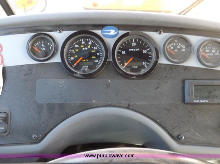 image for item K3018 2004 Blue Bird school bus