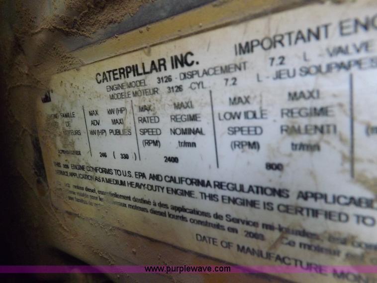 image for item K3018 2004 Blue Bird school bus