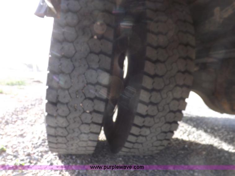 image for item K3018 2004 Blue Bird school bus