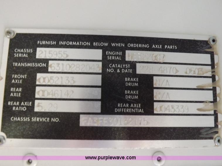 image for item K3018 2004 Blue Bird school bus