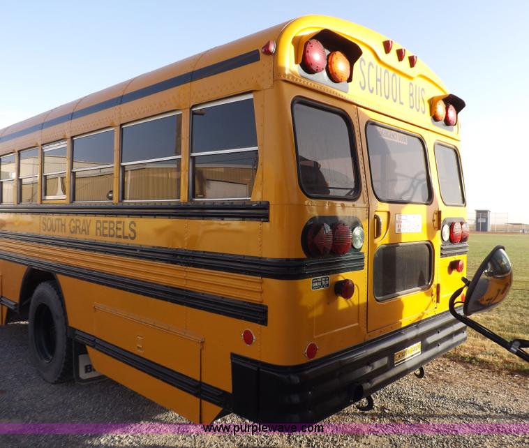 image for item K3019 1992 Blue Bird TC2000 school bus