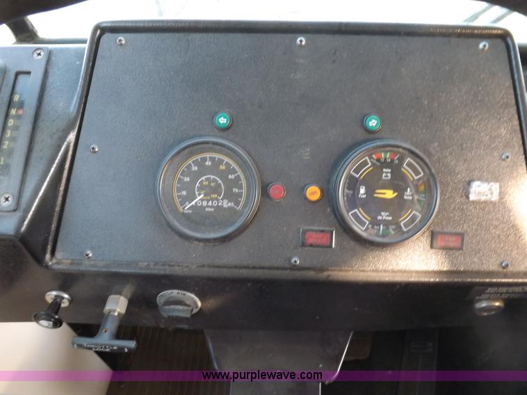 image for item K3019 1992 Blue Bird TC2000 school bus