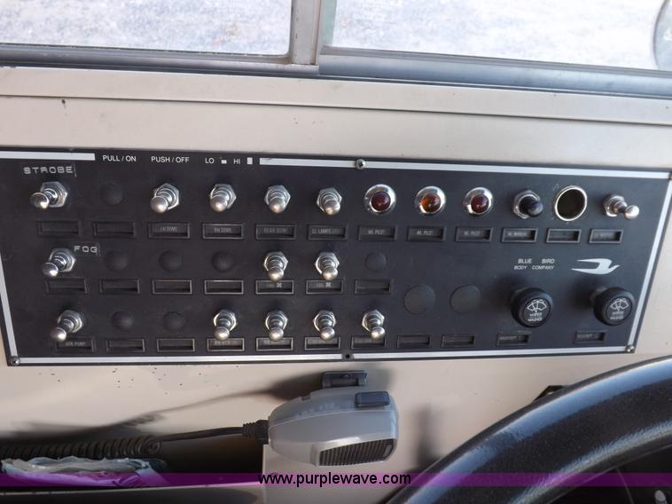 image for item K3019 1992 Blue Bird TC2000 school bus