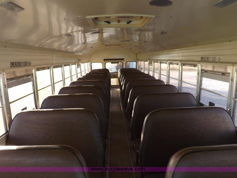 image for item K3019 1992 Blue Bird TC2000 school bus