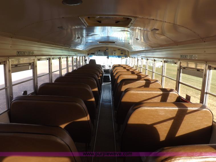 image for item K3019 1992 Blue Bird TC2000 school bus