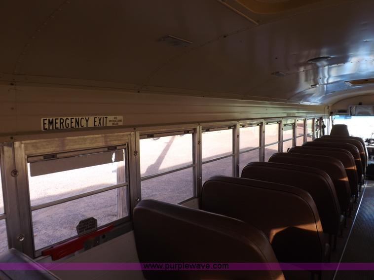 image for item K3019 1992 Blue Bird TC2000 school bus