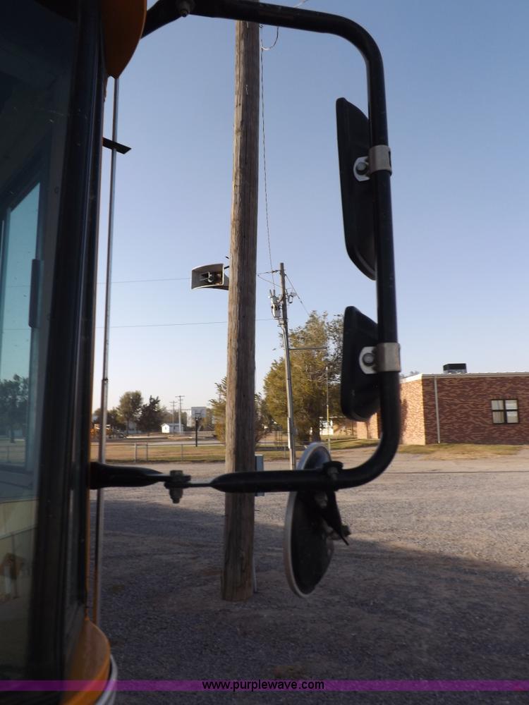 image for item K3019 1992 Blue Bird TC2000 school bus