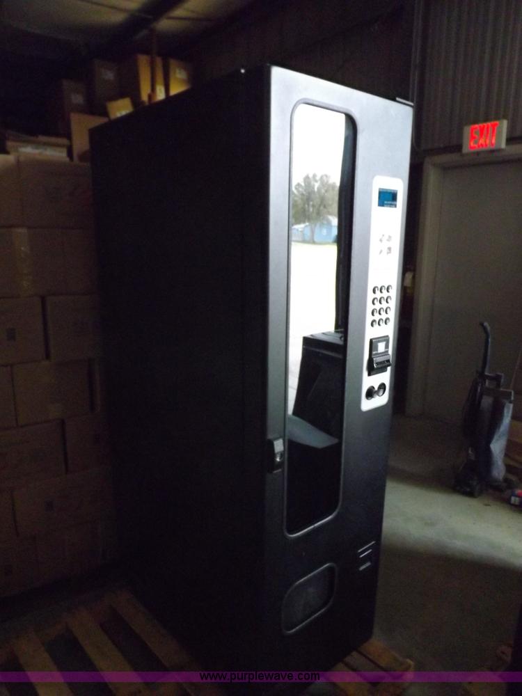 image for item K3023 FSI 3506 vending machine