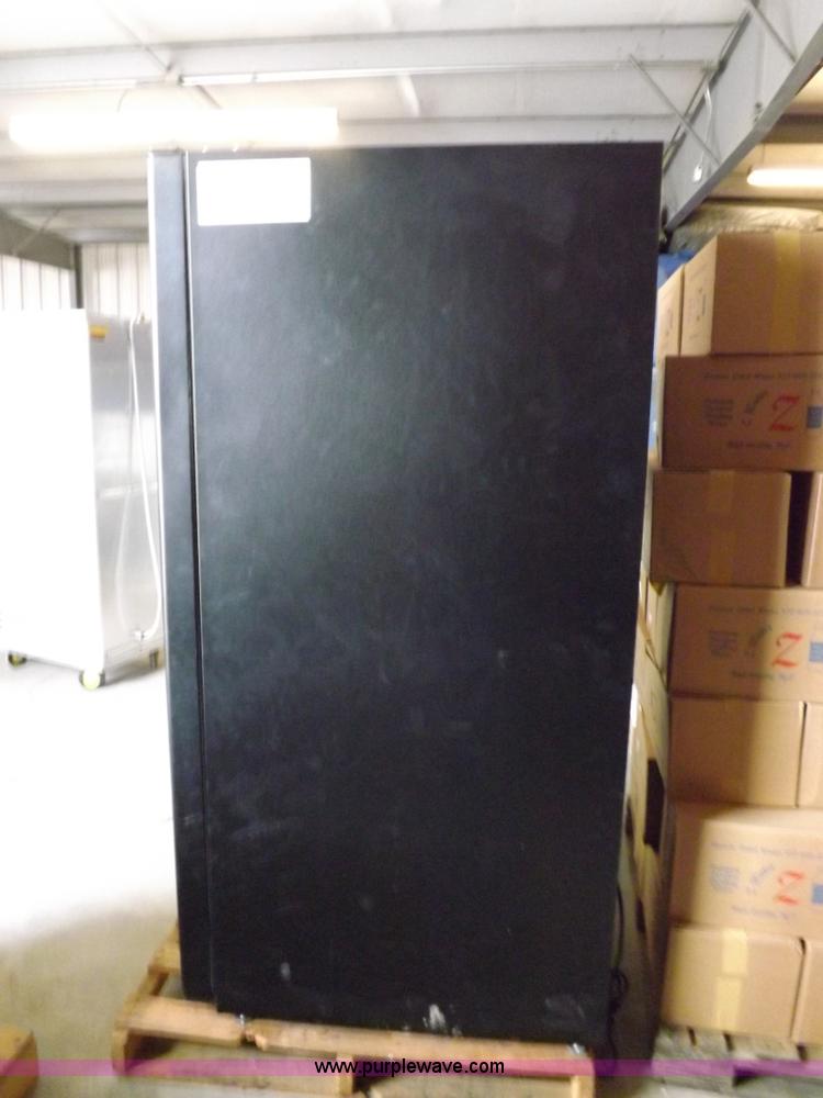 image for item K3023 FSI 3506 vending machine