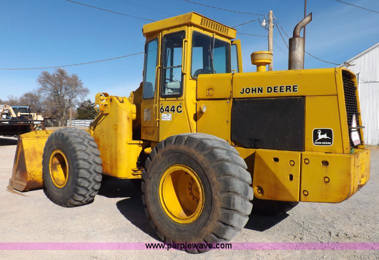 image for item K3035 1981 John Deere 644C wheel loader