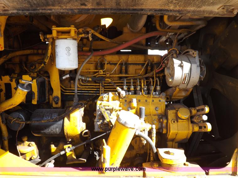 image for item K3035 1981 John Deere 644C wheel loader