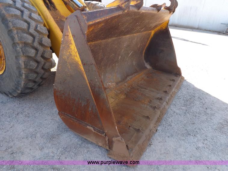 image for item K3035 1981 John Deere 644C wheel loader
