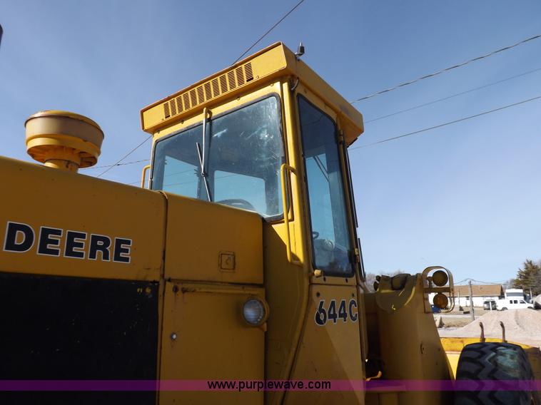 image for item K3035 1981 John Deere 644C wheel loader