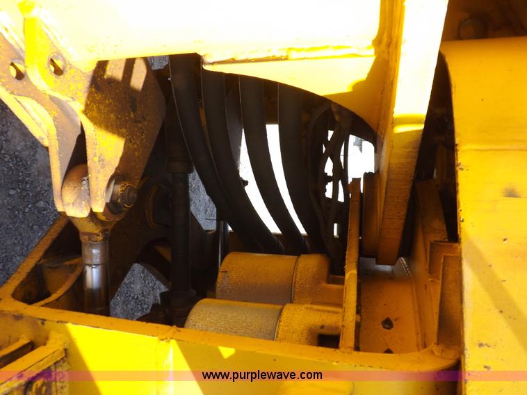 image for item K3035 1981 John Deere 644C wheel loader