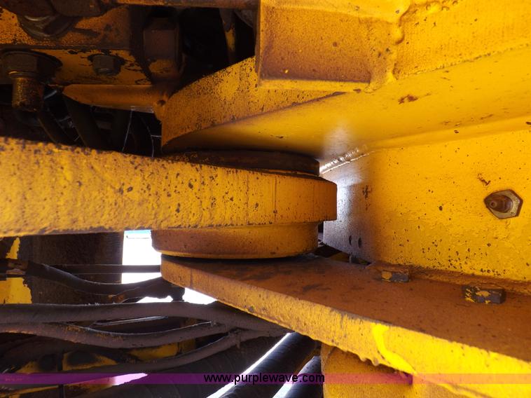 image for item K3035 1981 John Deere 644C wheel loader