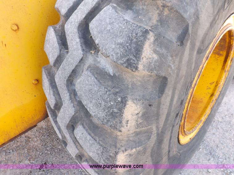 image for item K3035 1981 John Deere 644C wheel loader
