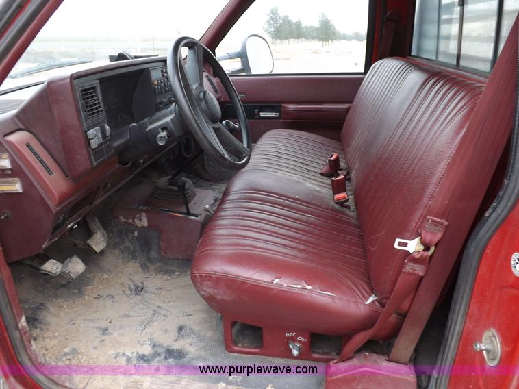 image for item K3046 1991 Chevrolet Cheyenne 3500 flatbed fire truck