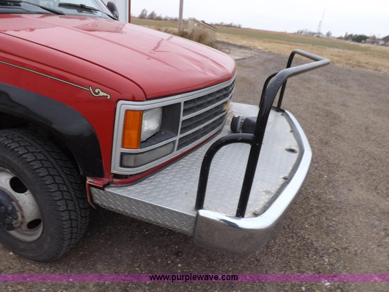 image for item K3046 1991 Chevrolet Cheyenne 3500 flatbed fire truck