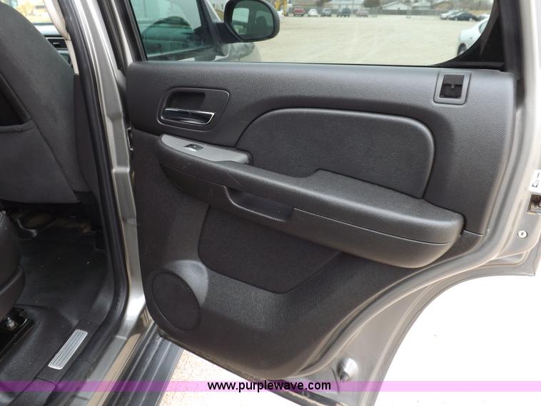 image for item K3047 2008 Chevrolet Tahoe Police SUV