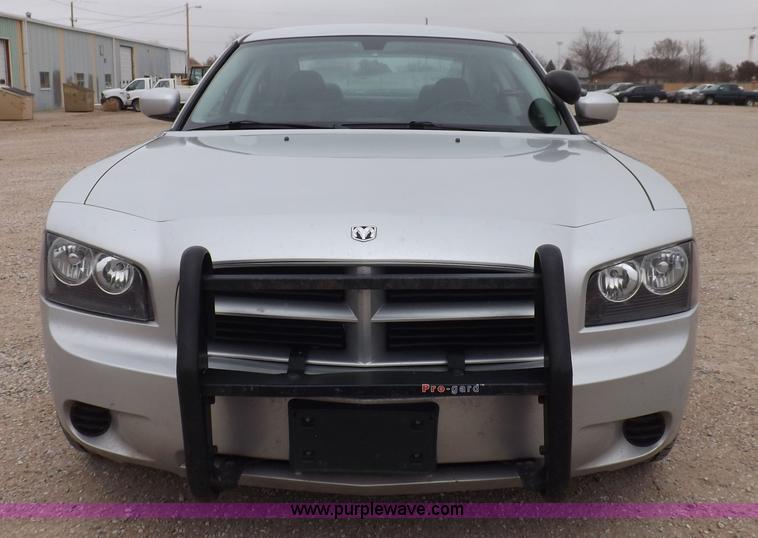 image for item K3048 2009 Dodge Charger SE Police