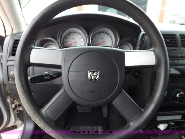 image for item K3048 2009 Dodge Charger SE Police