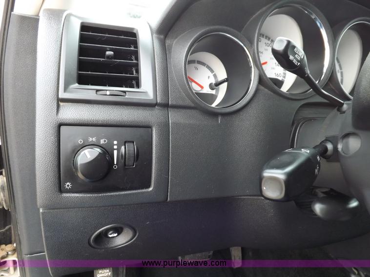 image for item K3048 2009 Dodge Charger SE Police