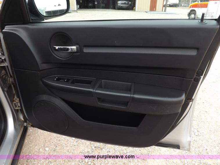 image for item K3048 2009 Dodge Charger SE Police