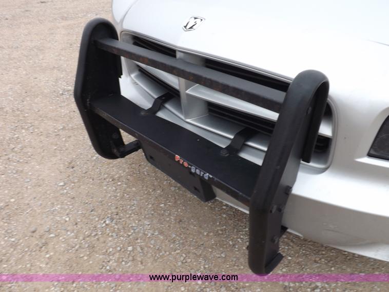 image for item K3048 2009 Dodge Charger SE Police