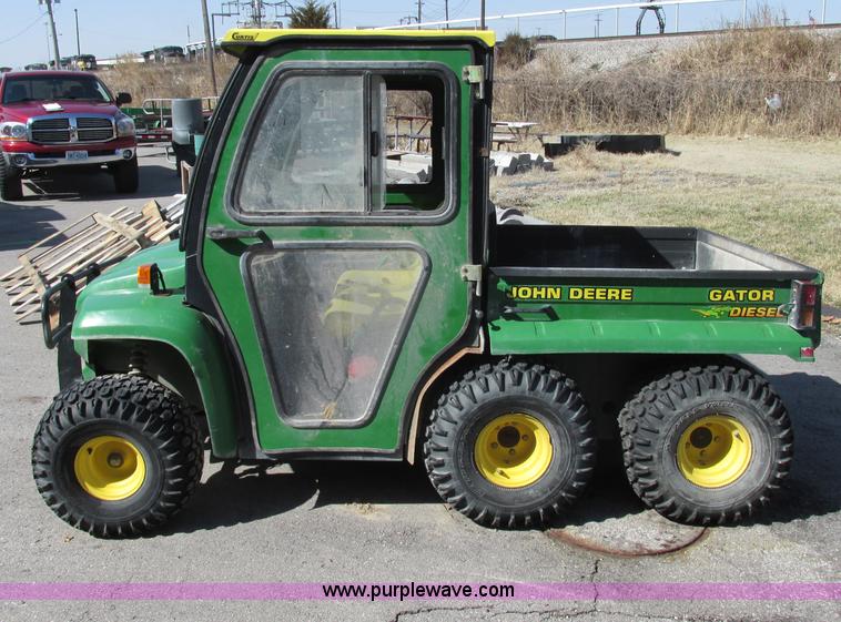 image for item Z9193 2003 John Deere Gator utility vehicle