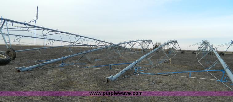 image for item D6109 1983 Valley eight tower pivot irrigation system