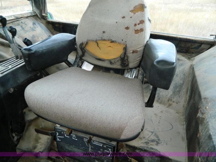 image for item H2280 1979 John Deere 4840 tractor