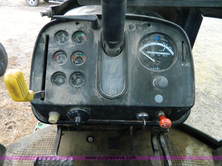 image for item H2280 1979 John Deere 4840 tractor