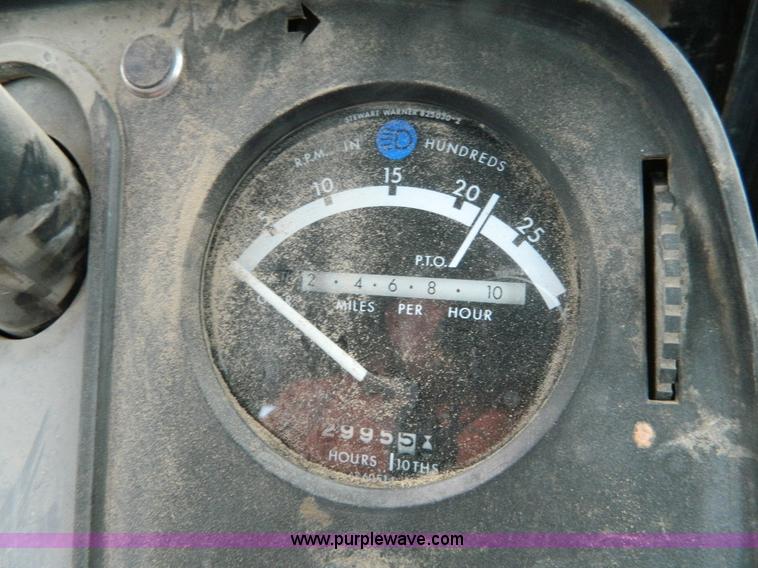 image for item H2280 1979 John Deere 4840 tractor