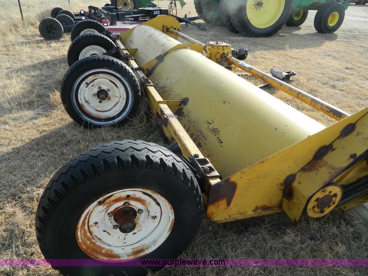 image for item H2281 Brillion shredder