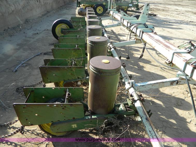 image for item H2292 Orthman 22' toolbar