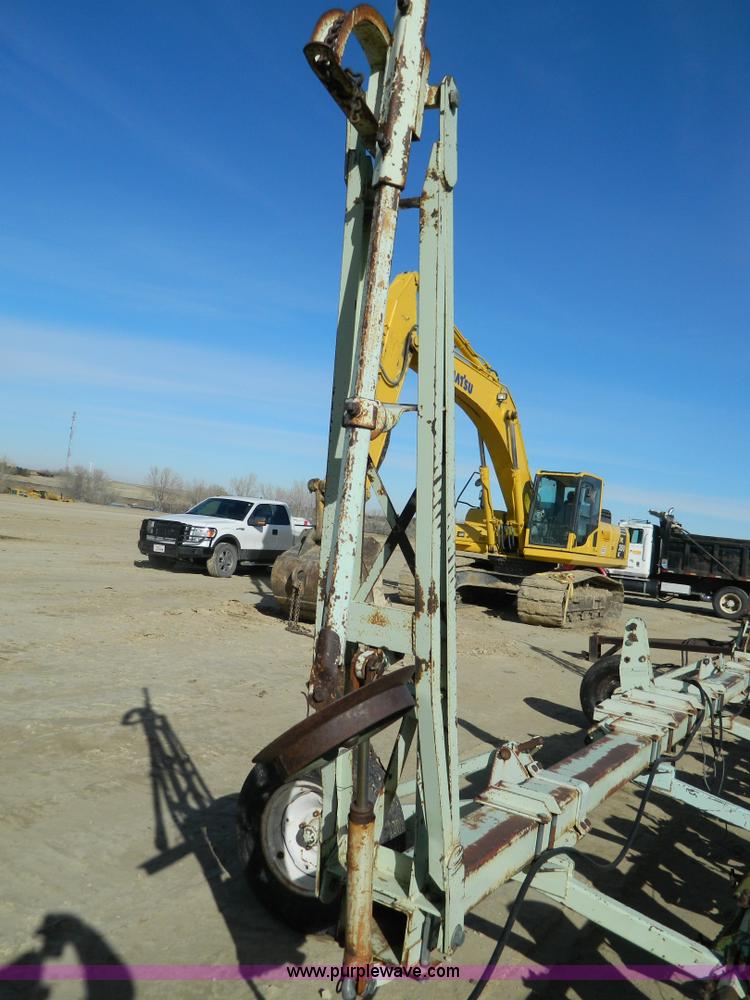 image for item H2292 Orthman 22' toolbar