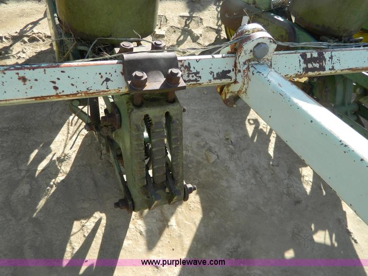 image for item H2292 Orthman 22' toolbar