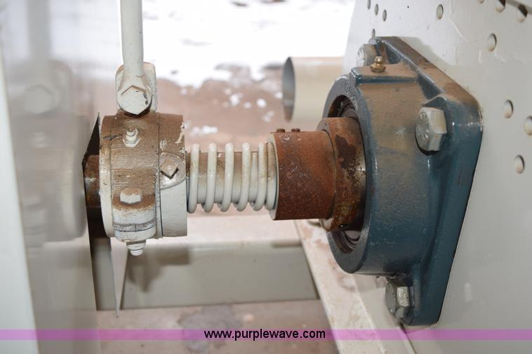 image for item I8566 Meadows Mills grain mill